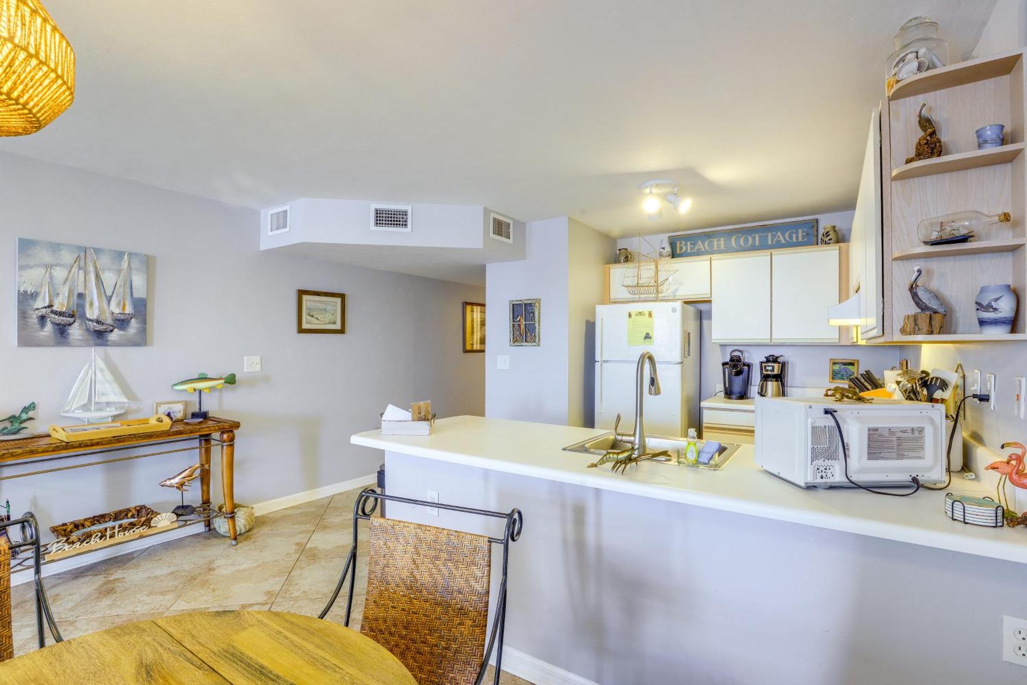Beachfront Cedar Key Retreat With Pool Access! Eksteriør billede